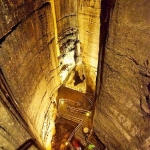 Mammoth Cave, Vertical shafts, historical tour